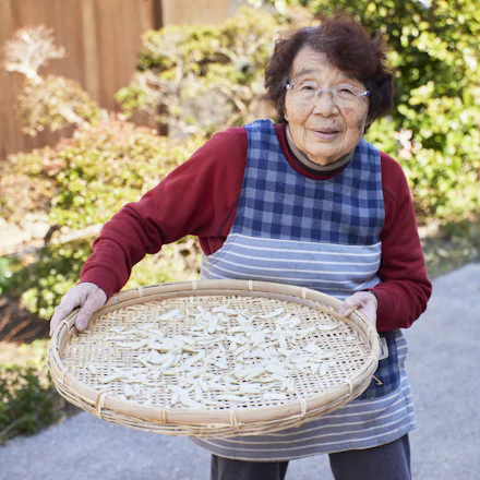 【連載】三浦野菜の作り手を知り、魅力を伝えるデザインプロジェクト 「三浦大根」の美味しさを語り伝える